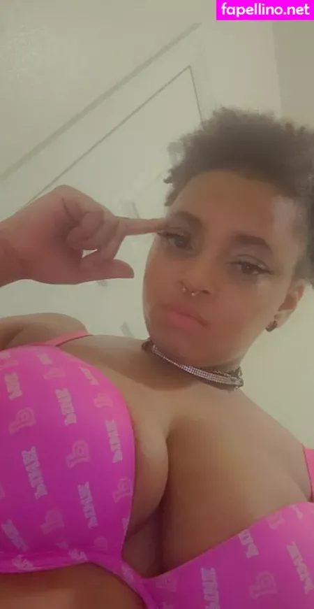 Chesshy Luv OnlyFans Thumbnail #0u40DGsh95