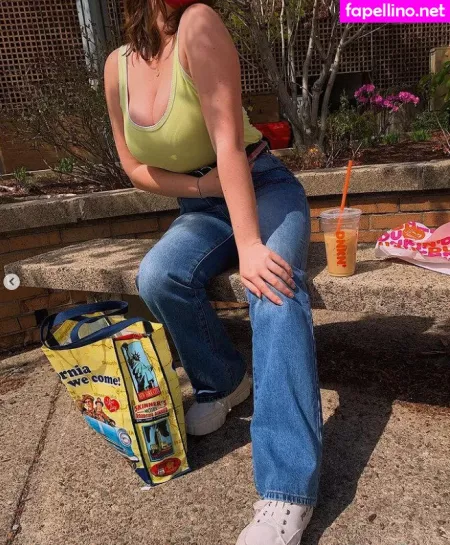 Chessie OnlyFans Thumbnail #U2S02CQ4I0