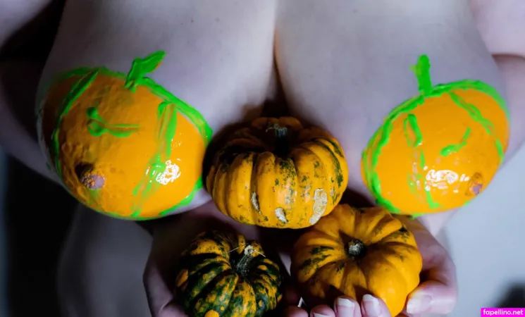 Chestilarue OnlyFans Thumbnail #mzBnqREG7Z