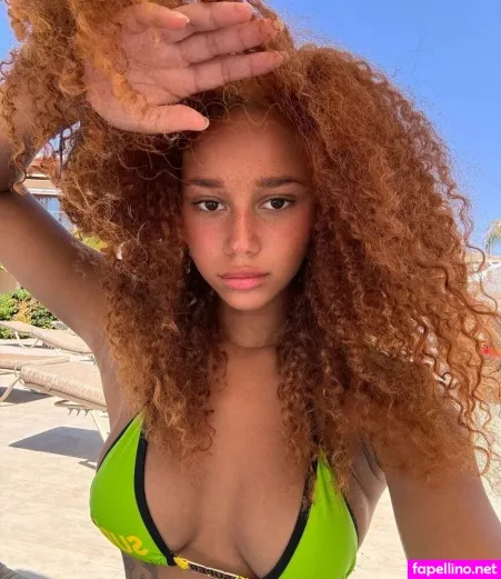 Chevelly OnlyFans Thumbnail #pfdWNZfaDh