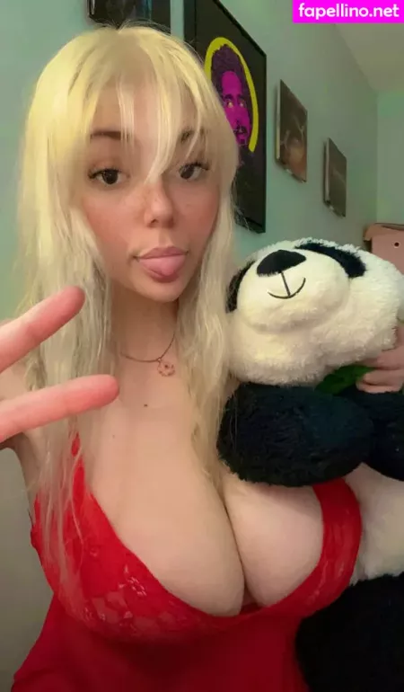 Chewys Melons OnlyFans Thumbnail #cGCvnnYhIY