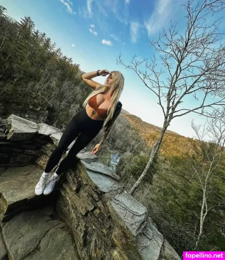 Chey Crissy OnlyFans Thumbnail #xQM4FrxcYh