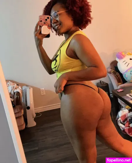 Cheybaefree OnlyFans Thumbnail #5SEQGEvT3x
