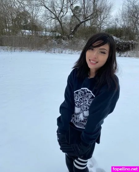 Cheycheyhey OnlyFans Thumbnail #cLEwcqChGK