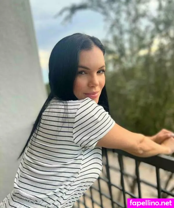 cheyennequinn, whitnicheyenne Nude Leaked OnlyFans Photo #LIJoNfd5yb