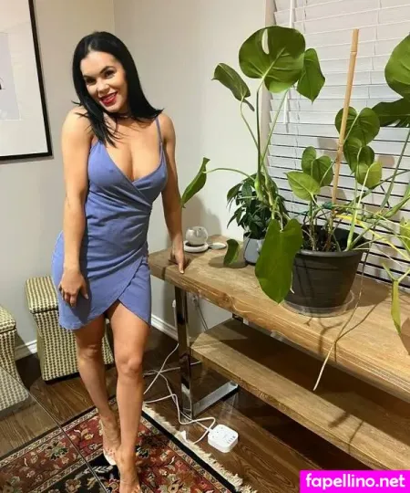 Cheyenne Quinn OnlyFans Thumbnail #saGRlOheVl