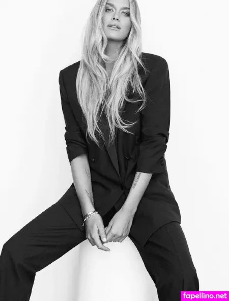Cheyenne Tozzi OnlyFans Thumbnail #9UWoyvUPvw