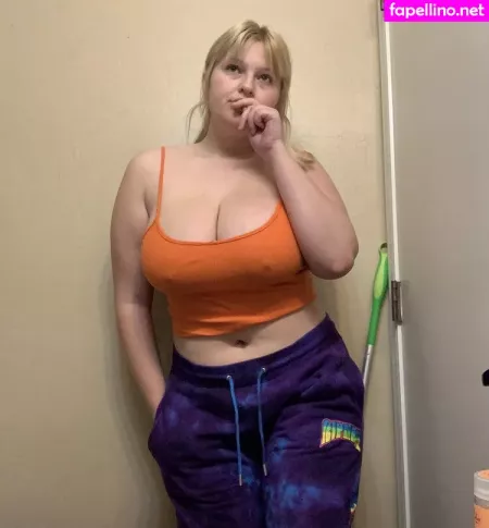 Cheyenne OnlyFans Thumbnail #RbB0TKCsiW