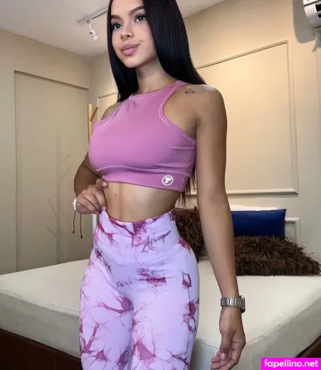 Cheyla Collins OnlyFans Thumbnail #kf8EUJMQF7