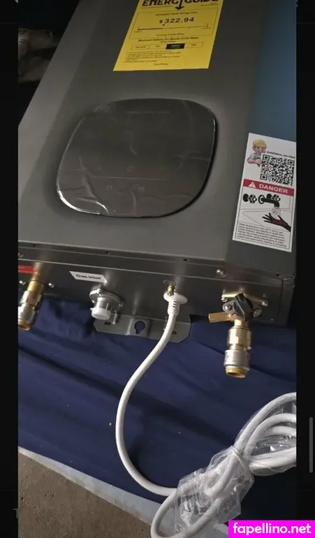 Chezzafree OnlyFans Thumbnail #O7RlwweS0F