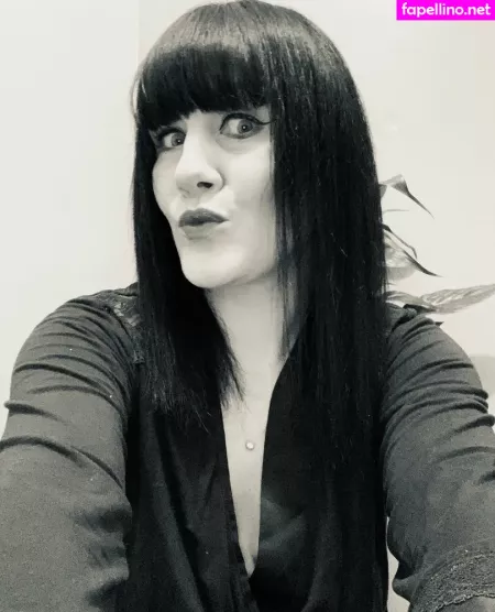 Chezzmanifestation OnlyFans Thumbnail #0guyABh2jg