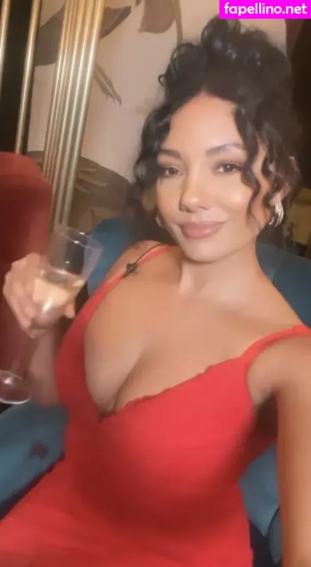 Chian Reynolds OnlyFans Thumbnail #B6Rjh1bvGz