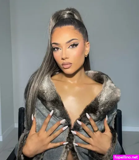 Chiara Christo OnlyFans Thumbnail #LneI9QZNMz