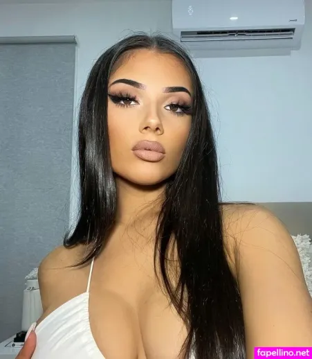 Chiara Christo OnlyFans Thumbnail #Rh8aigfq9R