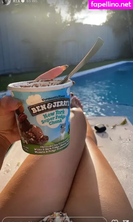 Chiara Dulberg OnlyFans Thumbnail #F5wveqNUt1