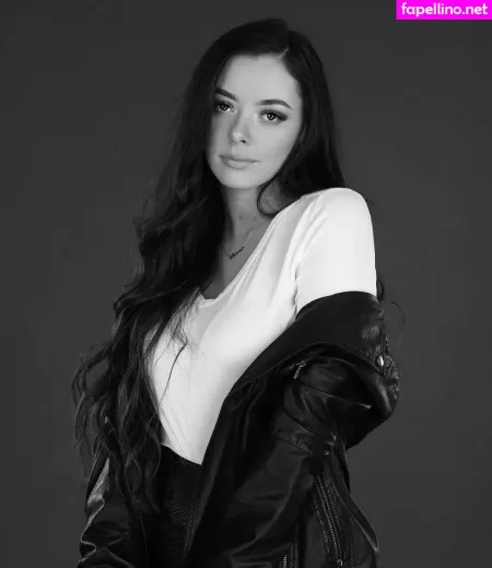 Chiara Francesca OnlyFans Thumbnail #E7HtmLaMB8