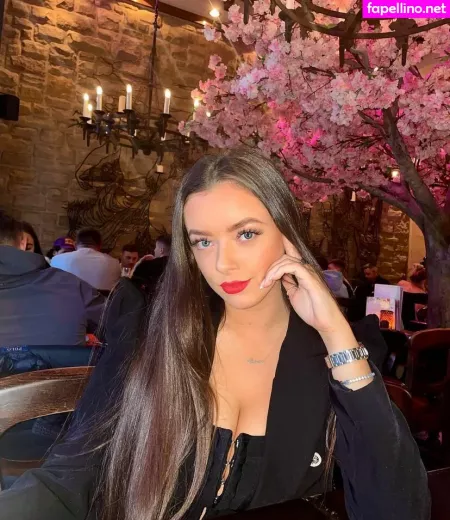 Chiara Francesca OnlyFans Thumbnail #g6ZM9MthMC