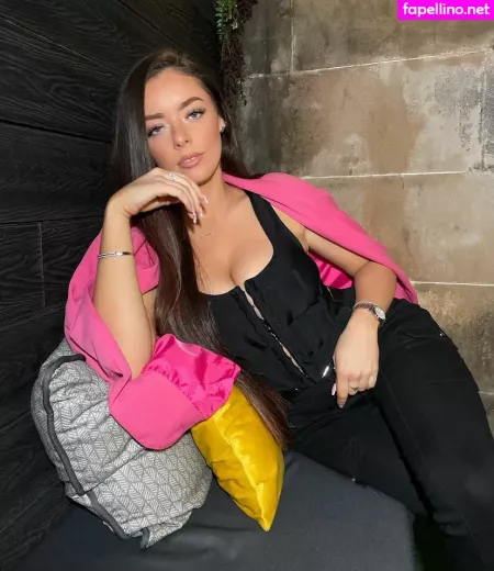 Chiara Francesca OnlyFans Thumbnail #njIiXqrUJv