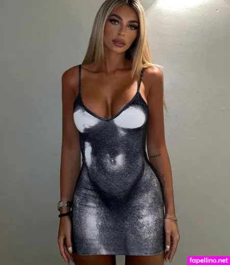 Chiara Frattesi OnlyFans Thumbnail #sYK4xjIHwx