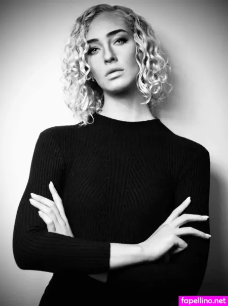 Chiara Hlzl OnlyFans Thumbnail #Cj48U6SXol