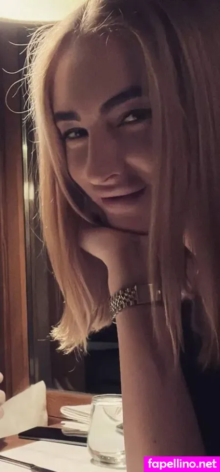 Chiara Hlzl OnlyFans Thumbnail #EhyczEjyTv