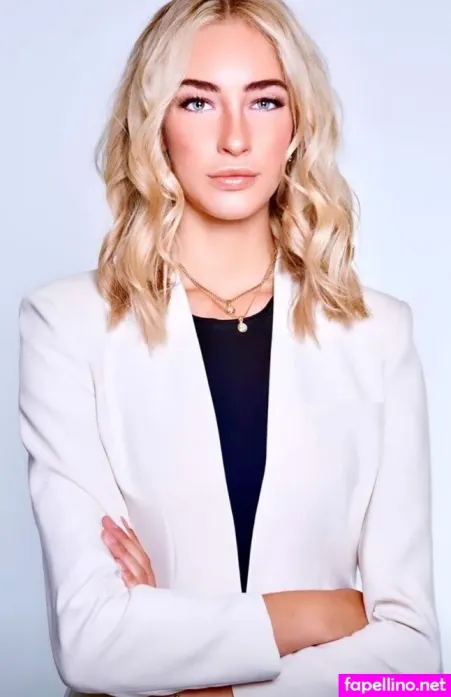 Chiara Hlzl OnlyFans Thumbnail #VcGW6s7oEB