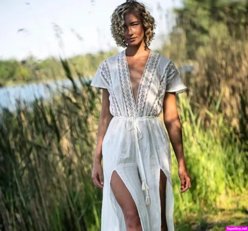 Chiara Hlzl OnlyFans Thumbnail #bjNJuRM0Zp