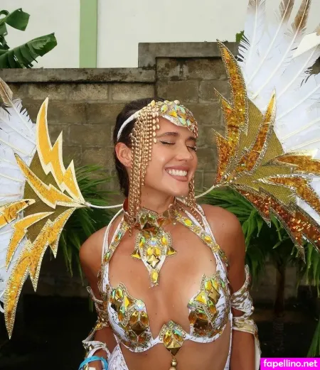 Chiara King OnlyFans Thumbnail #H2bzaHMPrC