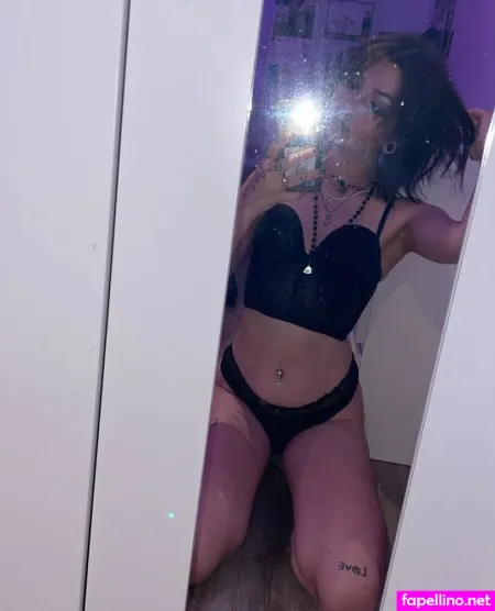 Chiara Mka OnlyFans Thumbnail #DTiS0cwyw1