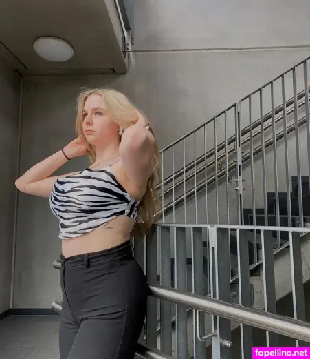 Chiara Pontius OnlyFans Thumbnail #39nzWqjwBj