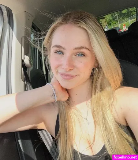 Chiara Pontius OnlyFans Thumbnail #9HmB8Vcxda