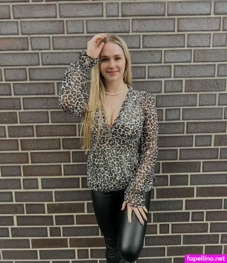 Chiara Pontius OnlyFans Thumbnail #Aorr5TGrT3