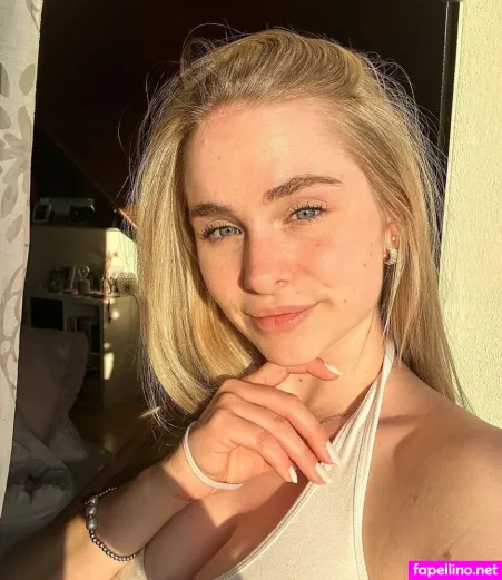 Chiara Pontius OnlyFans Thumbnail #WuQR6EbJwm