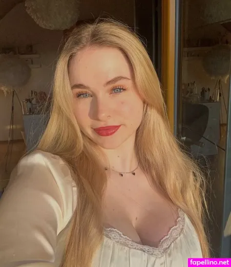 Chiara Pontius OnlyFans Thumbnail #cdIsNIDob0