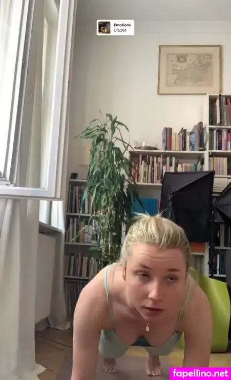 Chiara Rk OnlyFans Thumbnail #Ad6bF0xYvF