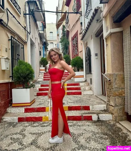 Chiara Tews OnlyFans Thumbnail #1guV6ekpON