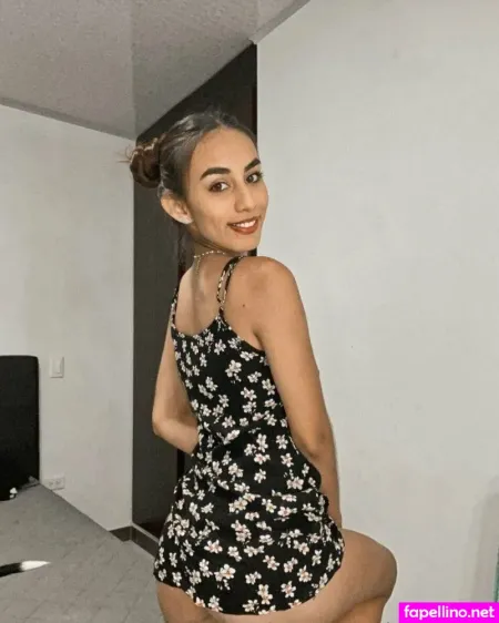 Chiaralovvve OnlyFans Thumbnail #2QuxtdpBtL