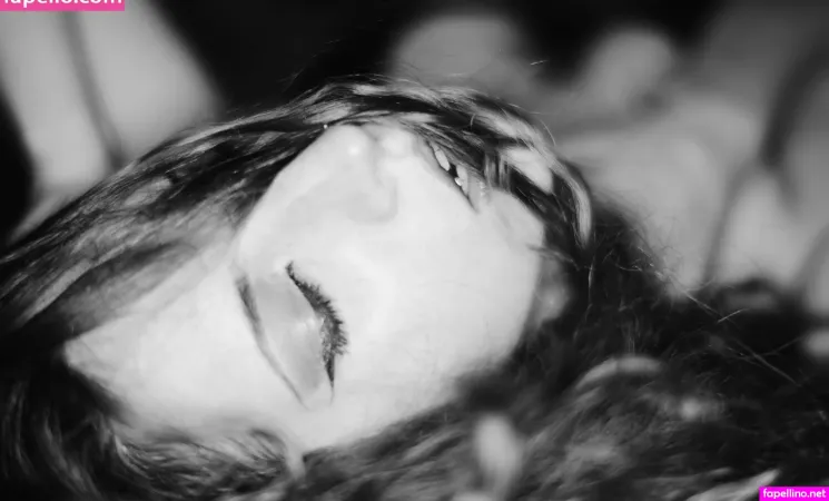 Chiaramente Ginger Free OnlyFans Thumbnail #V797A4xwq4