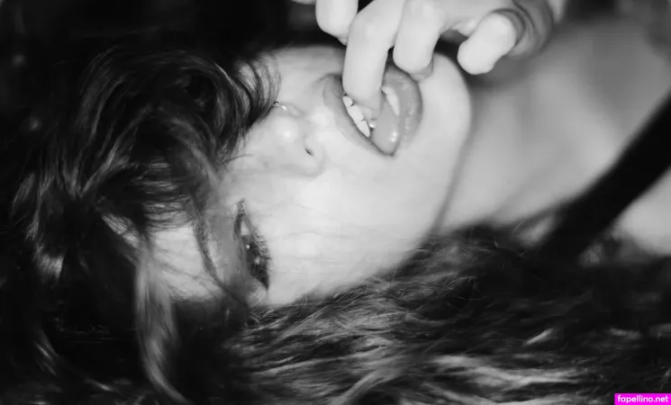 Chiaramente Ginger Free OnlyFans Thumbnail #y0gGlYF5QX