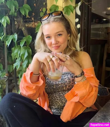 Chiaratews OnlyFans Thumbnail #TZDK2sIPg9