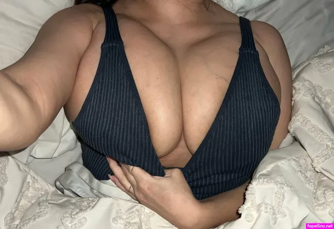 Chiaraxox OnlyFans Thumbnail #4WSZ7vAt0R