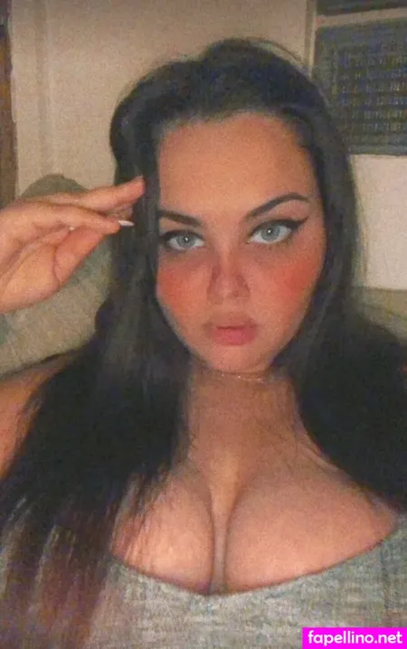 Chiarisworldx OnlyFans Thumbnail #bVZvgYReCv