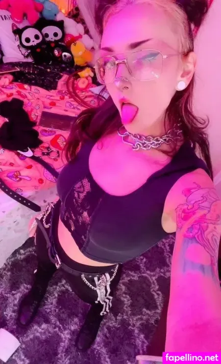 Chickfox OnlyFans Thumbnail #3XUq4MwDkC