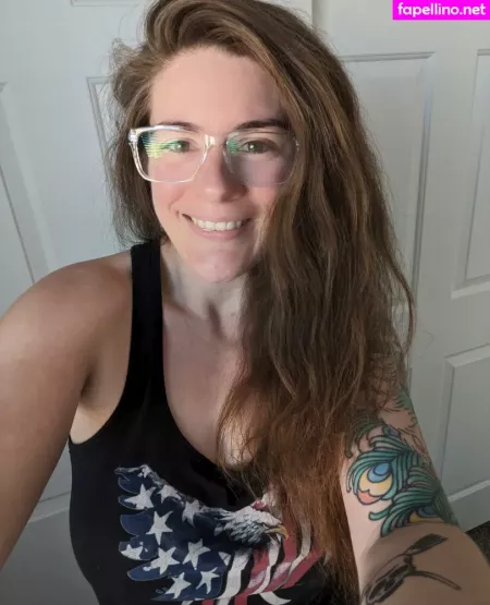Chickyredcheeks OnlyFans Thumbnail #1B9Gj6XXRp