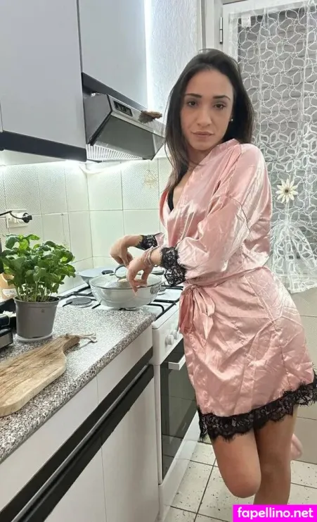 Chiedimi Di Sara 1 OnlyFans Thumbnail #3V6i2e0rUy