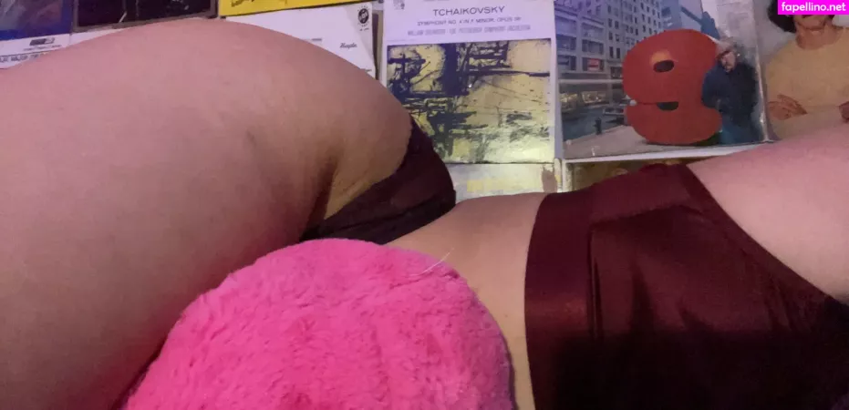 Chilledicetea OnlyFans Thumbnail #oRZAznK8wx