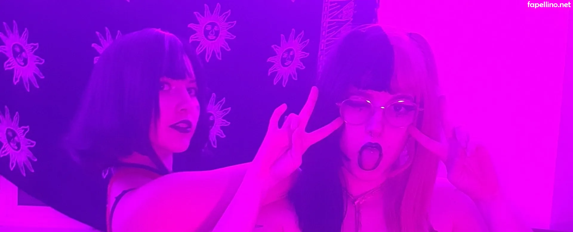 chibsx, chilli.chibi, lilchibibiz Nude Leaked OnlyFans Photo #irHY112T13