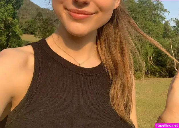 Chillwithrose 1 OnlyFans Thumbnail #4S3iRJvEqQ