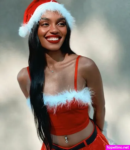 China Anne Mcclain OnlyFans Thumbnail #5m6wOgNay7