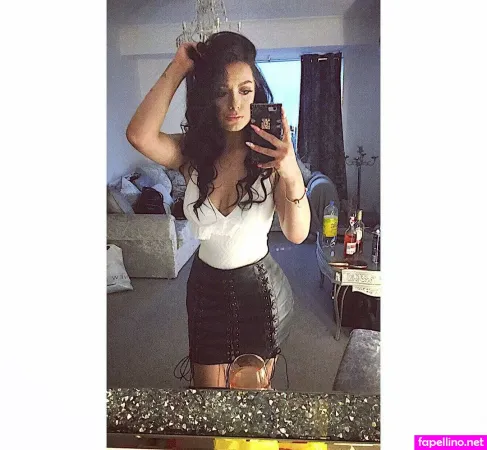 Chinah Ellis Manville OnlyFans Thumbnail #P6sJqTN682